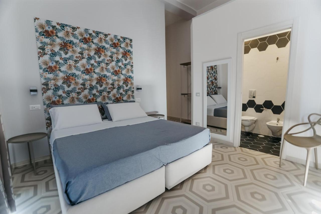 Domus Marina Rooms Naples Extérieur photo