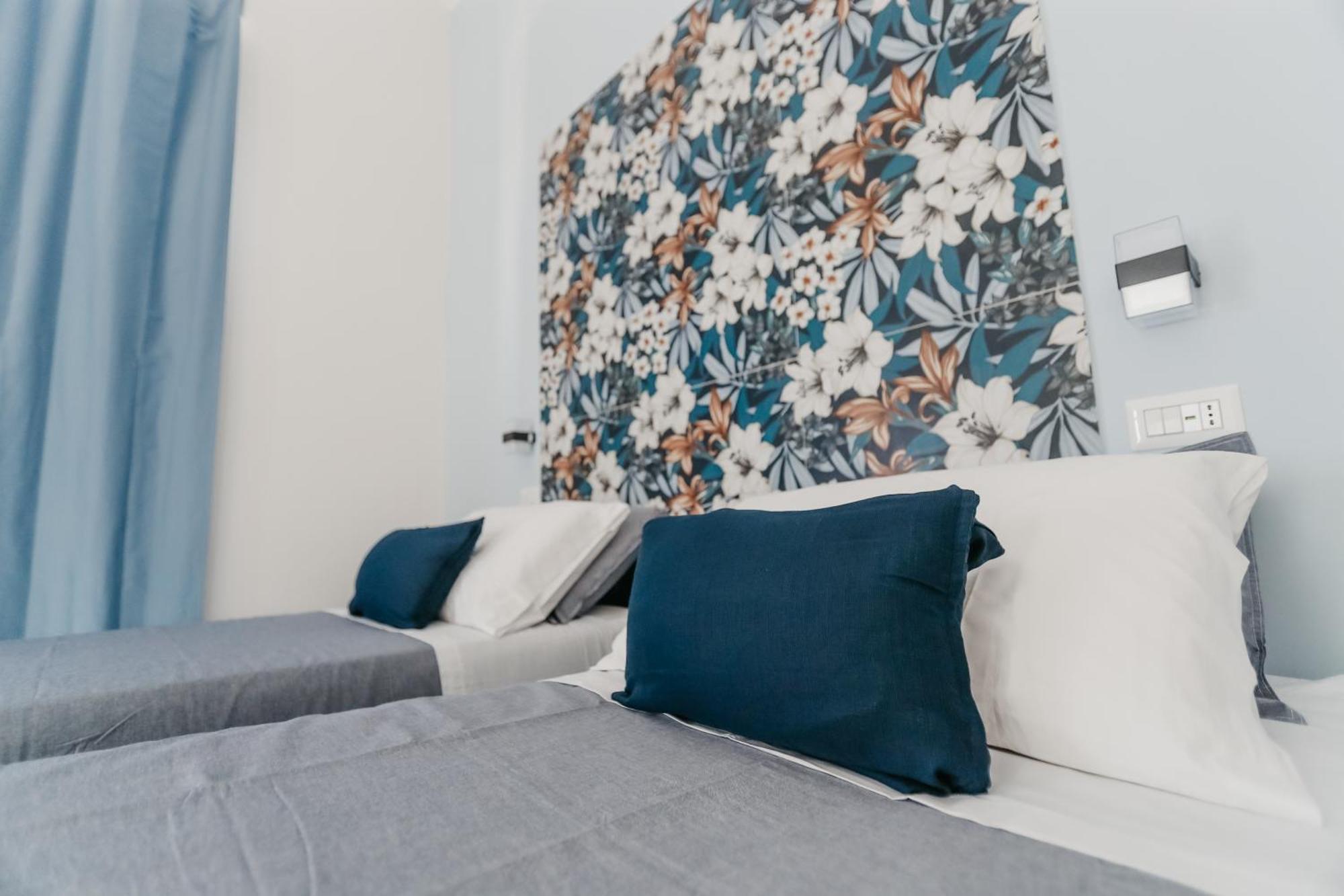 Domus Marina Rooms Naples Extérieur photo